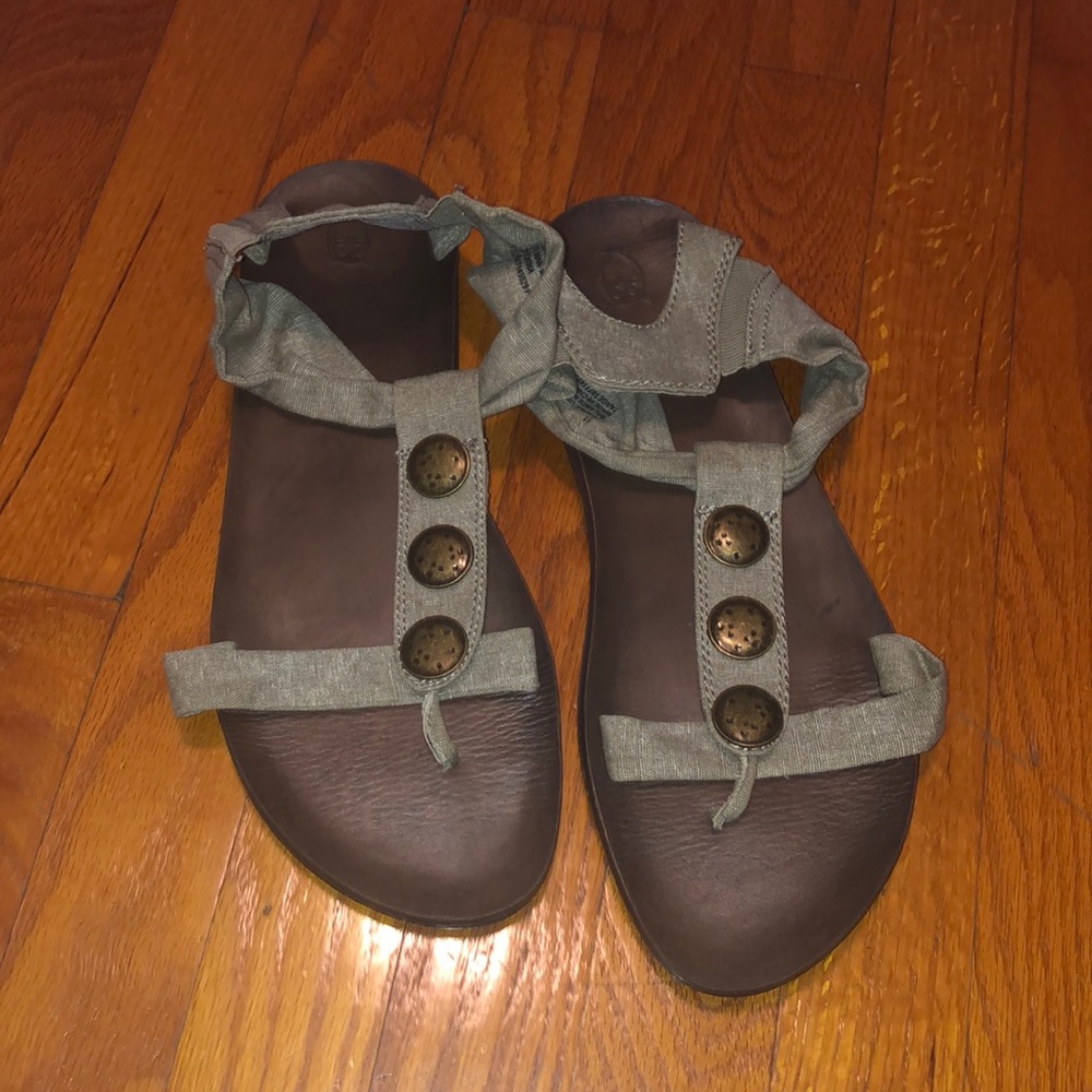 Tan sandals